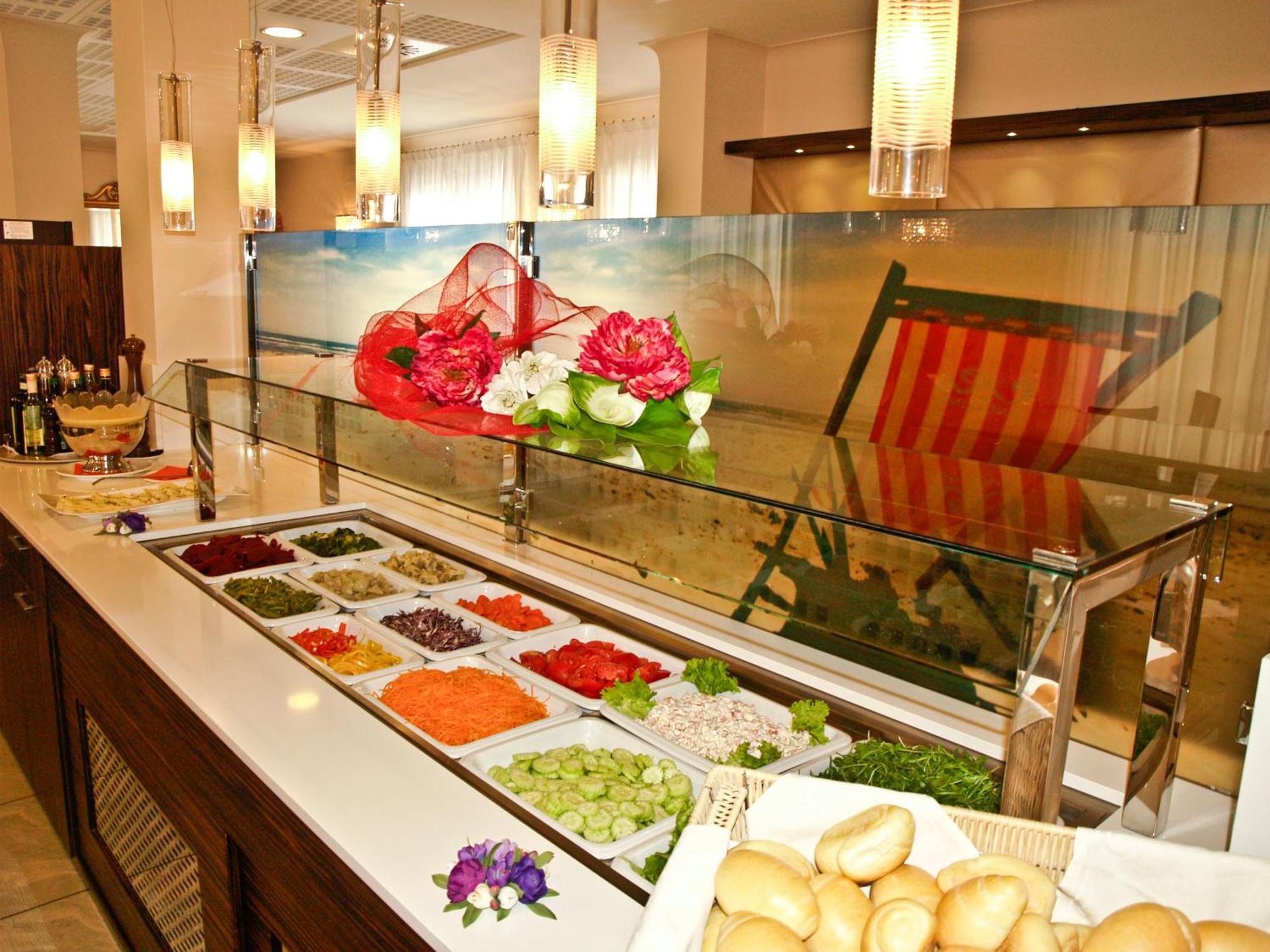 Hotel Villa Angelina บิบิโอเน ภายนอก รูปภาพ