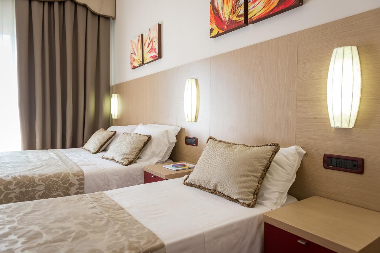 Hotel Villa Angelina บิบิโอเน ภายนอก รูปภาพ